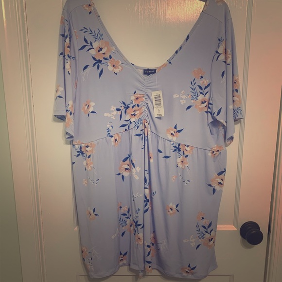 torrid Tops - Torrid floral top size 4 NWT